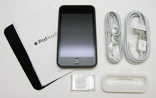 iPod touch; Earphones; USB 2.0 cable; Dock adapter; Polishing cloth; Stand 
