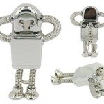 robot-usb-flash-drive-1