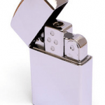 thinkgeek-8gb-flashdrive-lighter