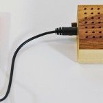 pyramid-distribution-motz-tiny-wooden-power-speaker-9