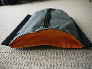 Crumpler AAS-8
