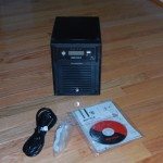 BuffaloTerastation-Front with package contents