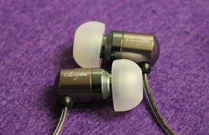 ClarityOne_earphones_3