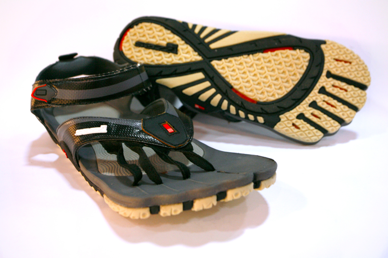 Sazzi Sports Sandals â€“ Toe Motion Footwear