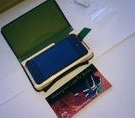 Fits comfortably, traditional styling and a cool place to hide business cards or debit cards.