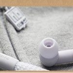 hoodiebuddie-with-mic