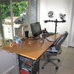 LG desk-1