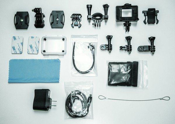 Various accessories and mounts included with the SJ4000.