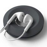 bluelounge-updated-cableyoyo-1