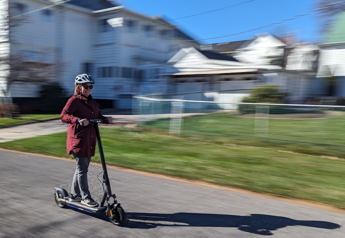 Inmotion S Electric Scooter Review A Comfortable Ride Thats Just A