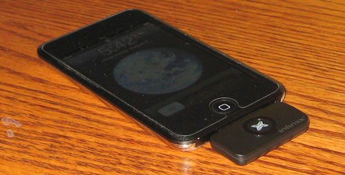 Beukende evenwicht Zullen iBluon TD02 (INFINXX AP23) Bluetooth Audio Transmitter for iPods Review -  The Gadgeteer