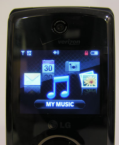 LG Chocolate 3