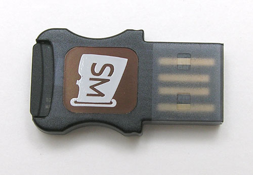 Sansa SlotMusic MicroSD card and reader