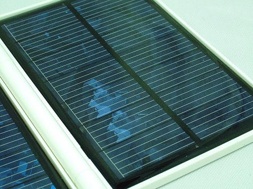 soldius1 universal solar charger with ipod kit5