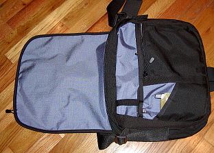 tom bihn id8