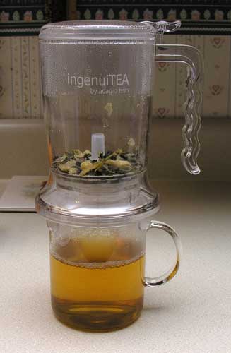 IngenuiTEA Loose Leaf Tea Brewer