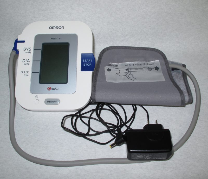Omron HEM711AC Blood Pressure Monitor Review The Gadgeteer