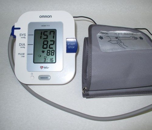 omron 711 blood pressure monitor