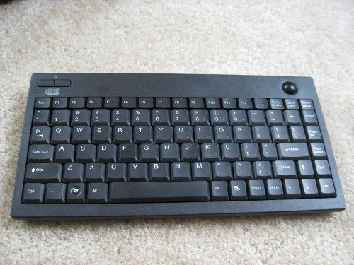 Adesso Keyboard Review 002 (500x375)