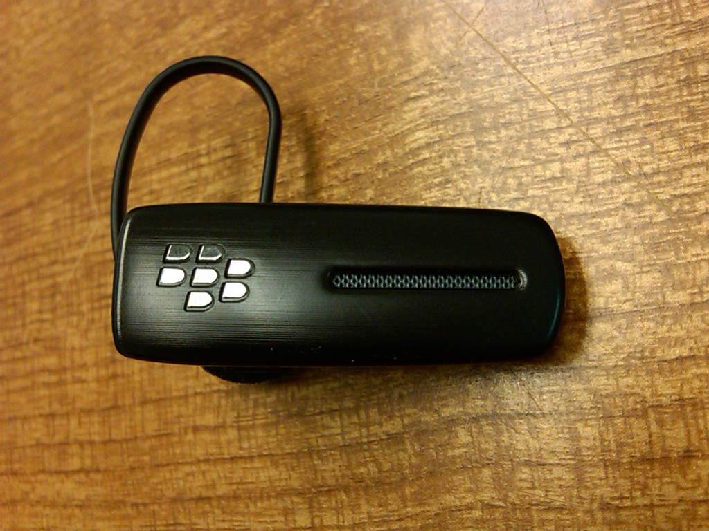 RIM Blackberry HS500 Bluetooth Headset Review The Gadgeteer