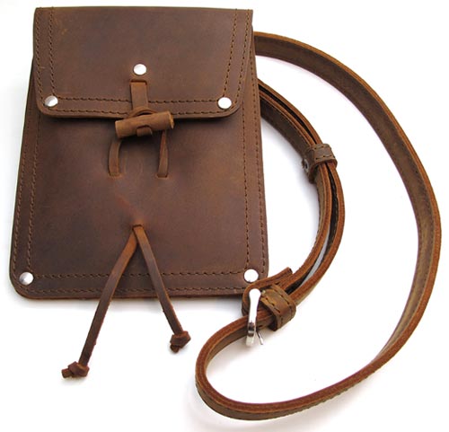 saddlebackleather pouch 1