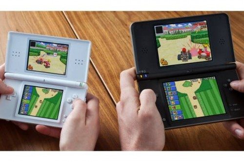 Nintendo DSi makes gaming more social