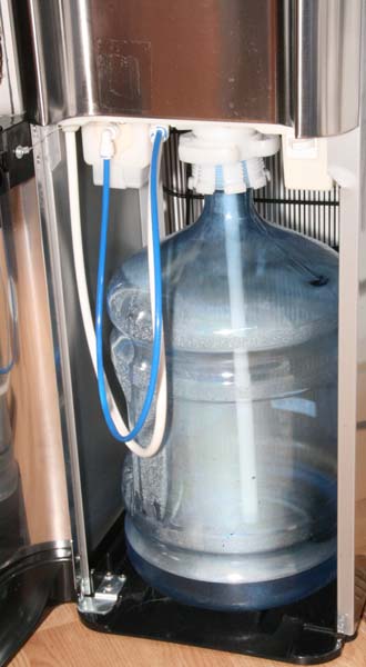 How a Primo Water Dispenser Reduced our Kitchen's Plastic Waste