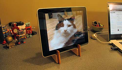wooden ipad stand fp