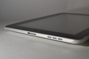 Incipio Feather for iPad 1