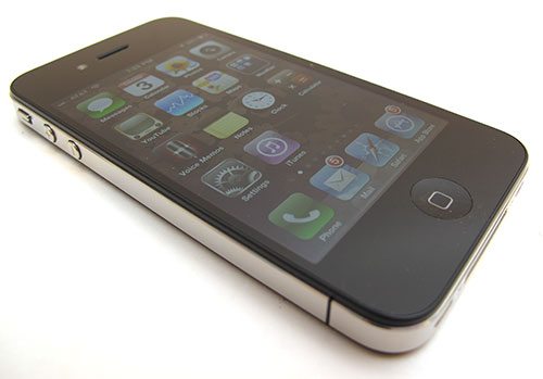 Review: Apple iPhone 4