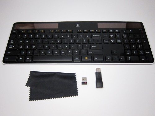 Logitech K750 05