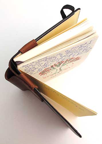 Quiver Pen Holders for Moleskine Notebooks Review - The Gadgeteer