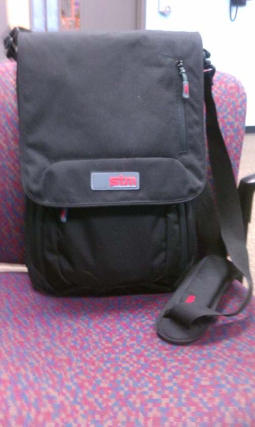 STM Vertical Medium Laptop Shoulder Bag Review The Gadgeteer