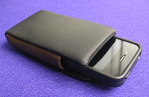 WaterField iPhone Smart Case Review - The Gadgeteer