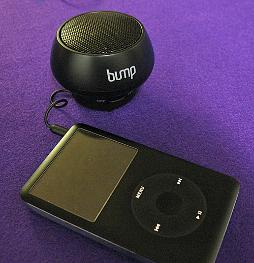 Aluratek bump mini portable hot sale speaker