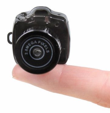 hammacher schlemmer smallest camera