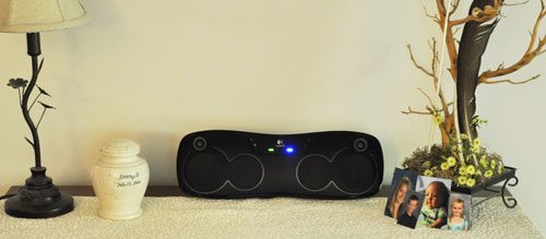 logitech boombox operational