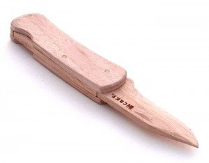 kleckerdesign nathanswoodenknifekit 06