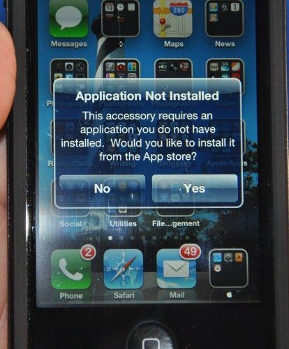 When you put on the case without the app installed, you get a warning message that you need the software. Nice touch!