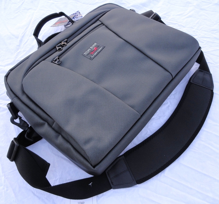 Tom Bihn Cadet Laptop Bag Review - The Gadgeteer