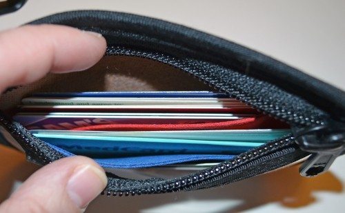 tom bihn clear organizer wallet 3