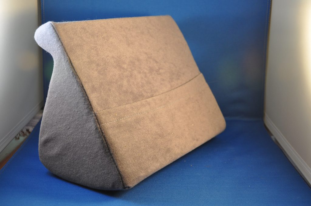 Wedgestand eReader Pillow Stand Review The Gadgeteer