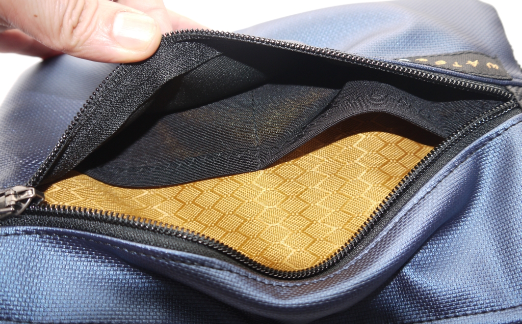 Waterfield Designs Tablet Travel Case review - The Gadgeteer