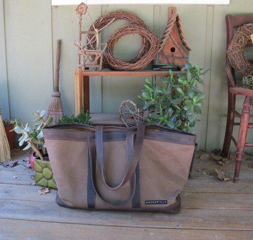 waterfield outback tote 1