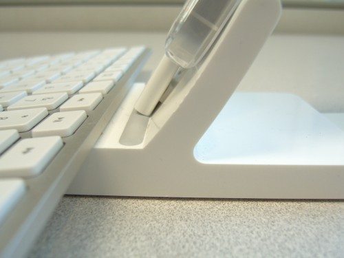 apple keyboard a1359 compatibility