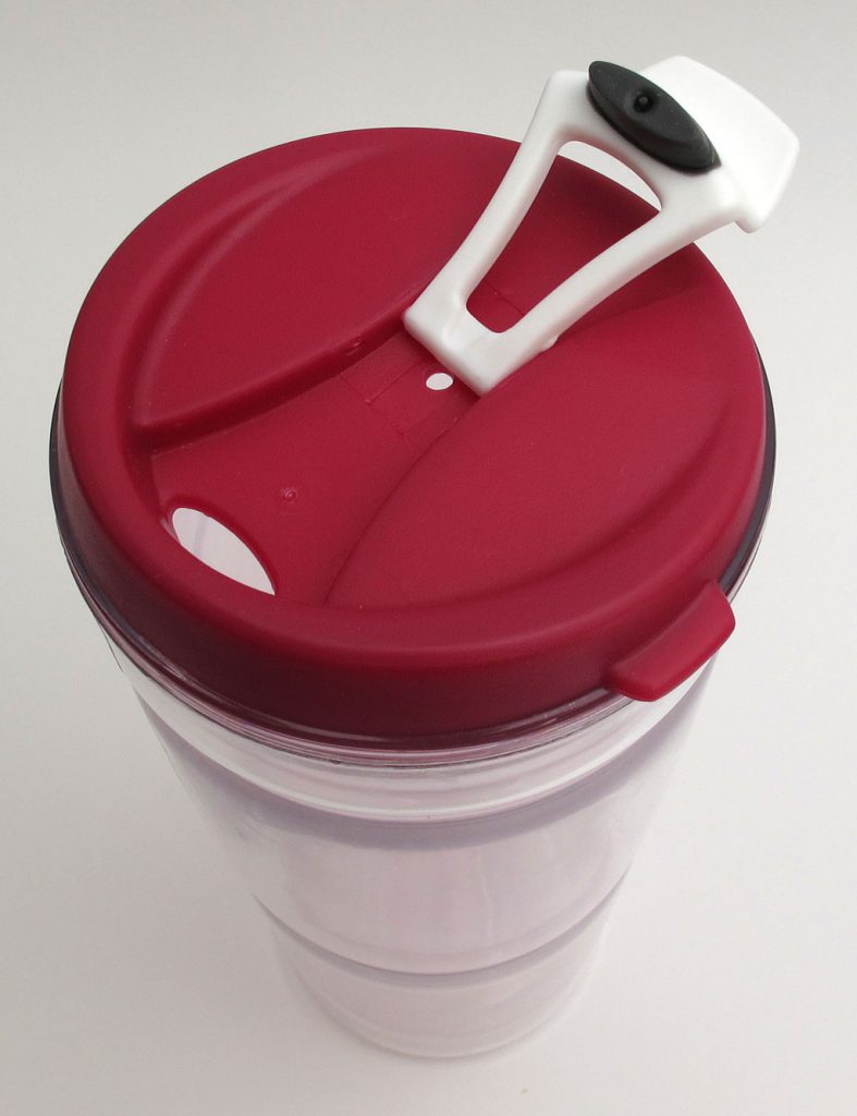 https://the-gadgeteer.com/wp-content/uploads/2012/12/bubba-travel-cups-4.jpg