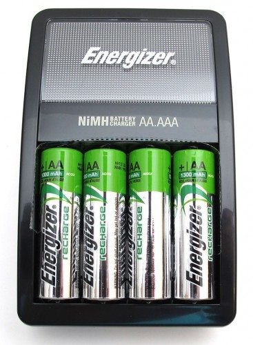 energizer rechargeable batteries charger