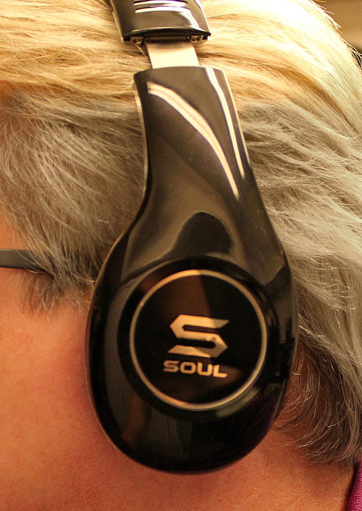 Soul SL150CB Pro Hi Definition On Ear Headphone review The Gadgeteer