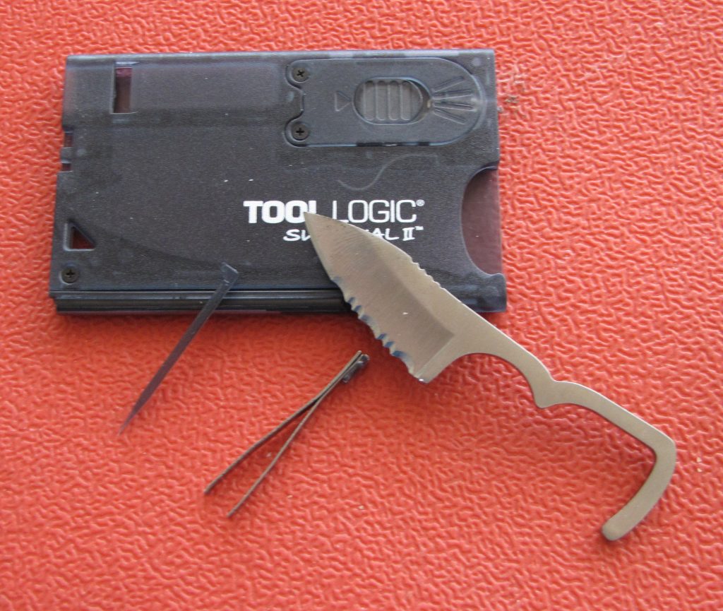 SOG Tool Logic Survival Card W/ Light  2" Blade Firestarter Compass SVC2 S.O.G 