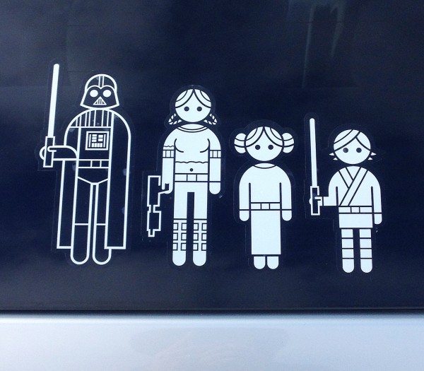 ThinkGeek-StarWarsFamilyCarDecals4.jpg